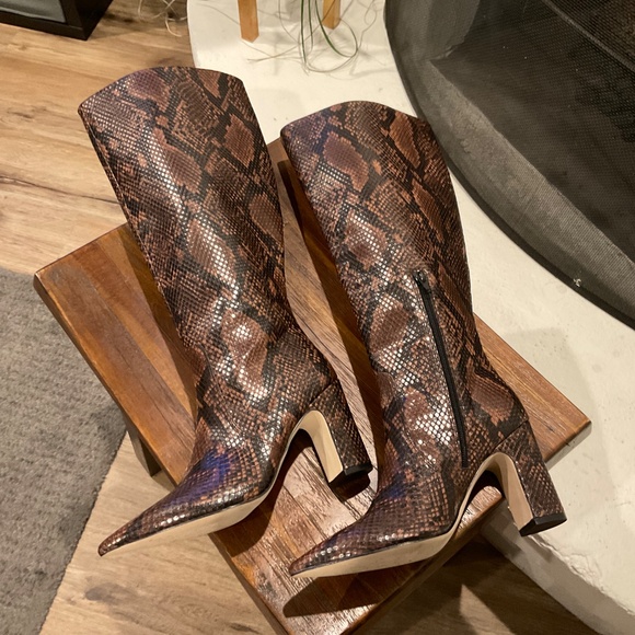 Steve Madden Evey Tall Boot Snakeskin Size 6.5 Wide Calf - Picture 5 of 8